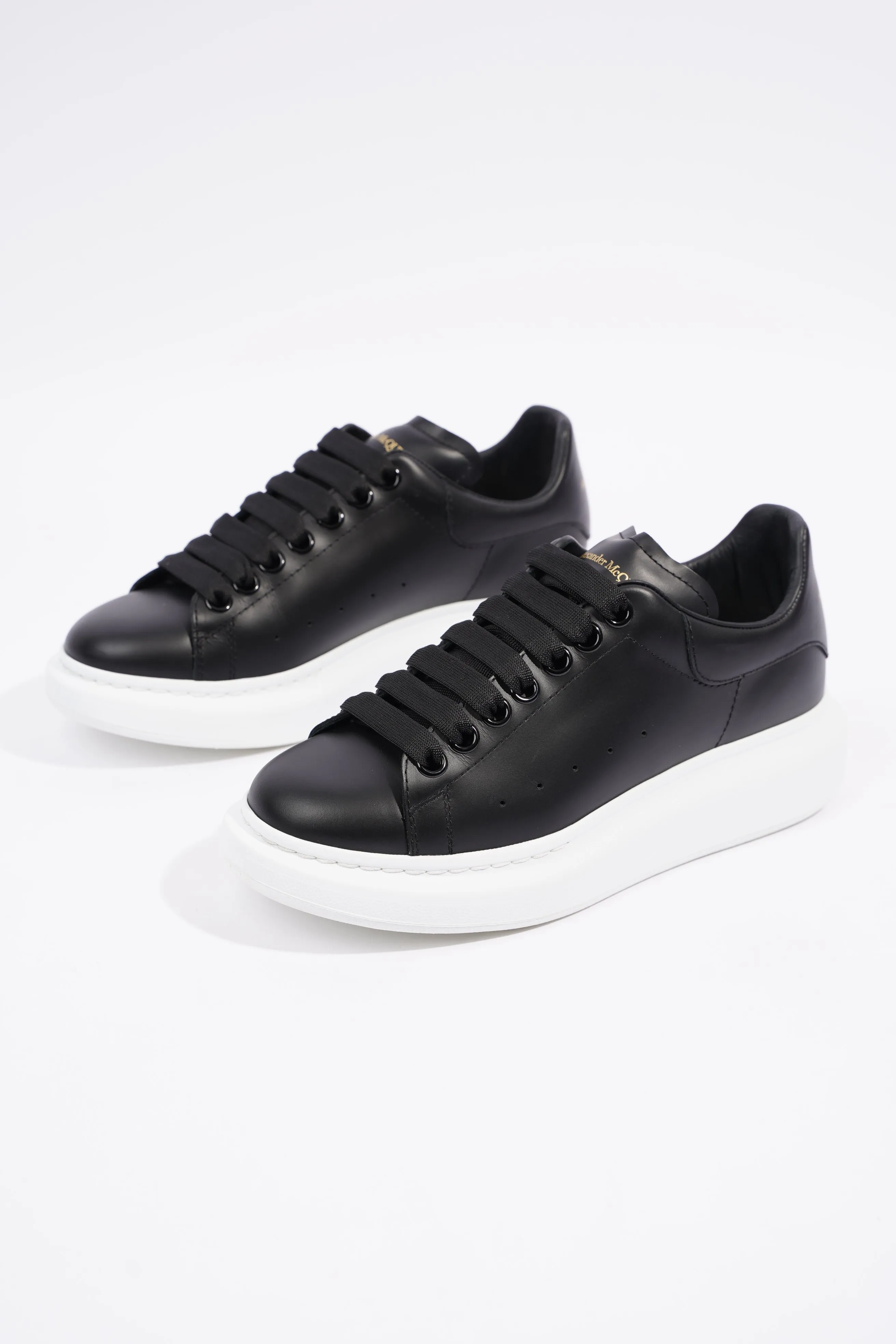 Alexander McQueen Womens Oversized Sneaker Black Leather EU 37.5 / UK 4.5