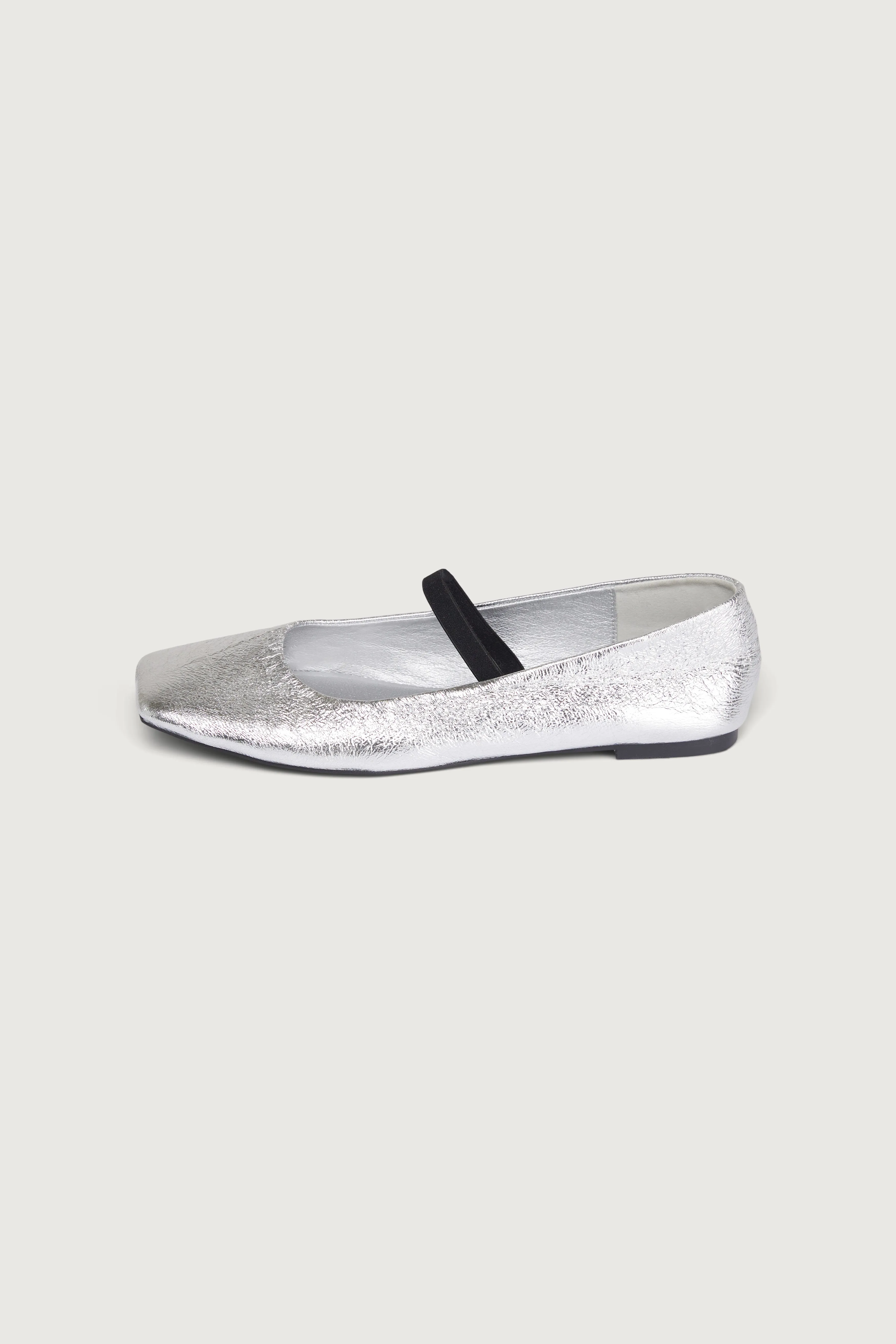 METALLIC SILVER BALLET FLAT